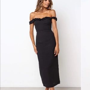 Petal and pub never worn black off the shoulder